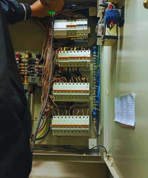 Instalasi-Grounding-Listrik-di-Greenlake-City-Cipondoh